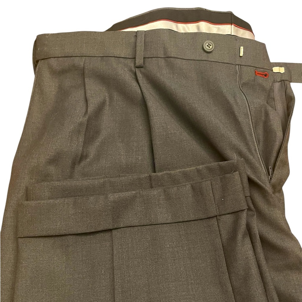 🩶🩶Louis Raphael Rosso Men's Gray Trousers 44x32 Pleated Cuffed Dress Pants🩶🩶